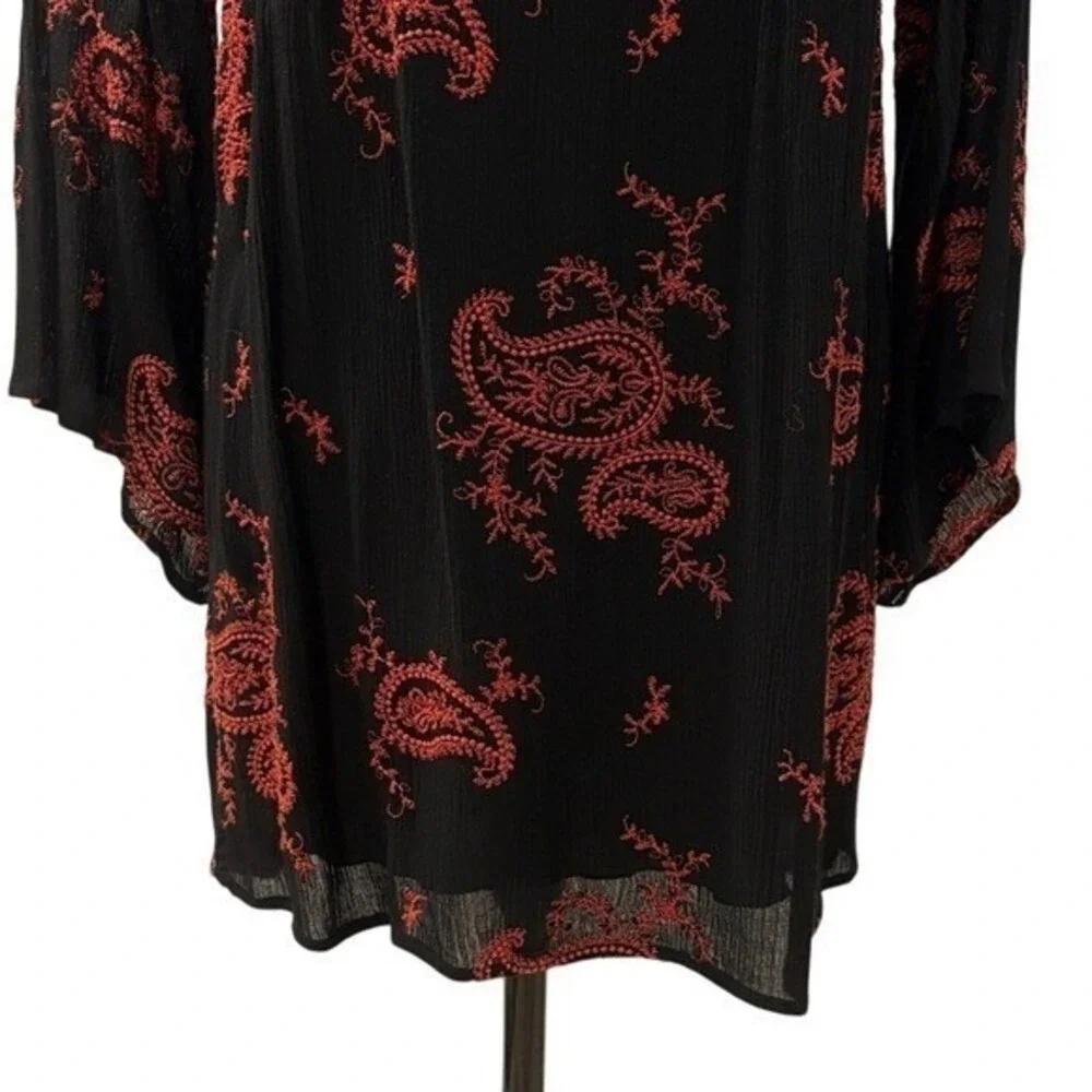 NWT Black Paisley Boho Dress Bell Sleeve Festival Western Steve Nicks Witchy - Picture 4 of 8
